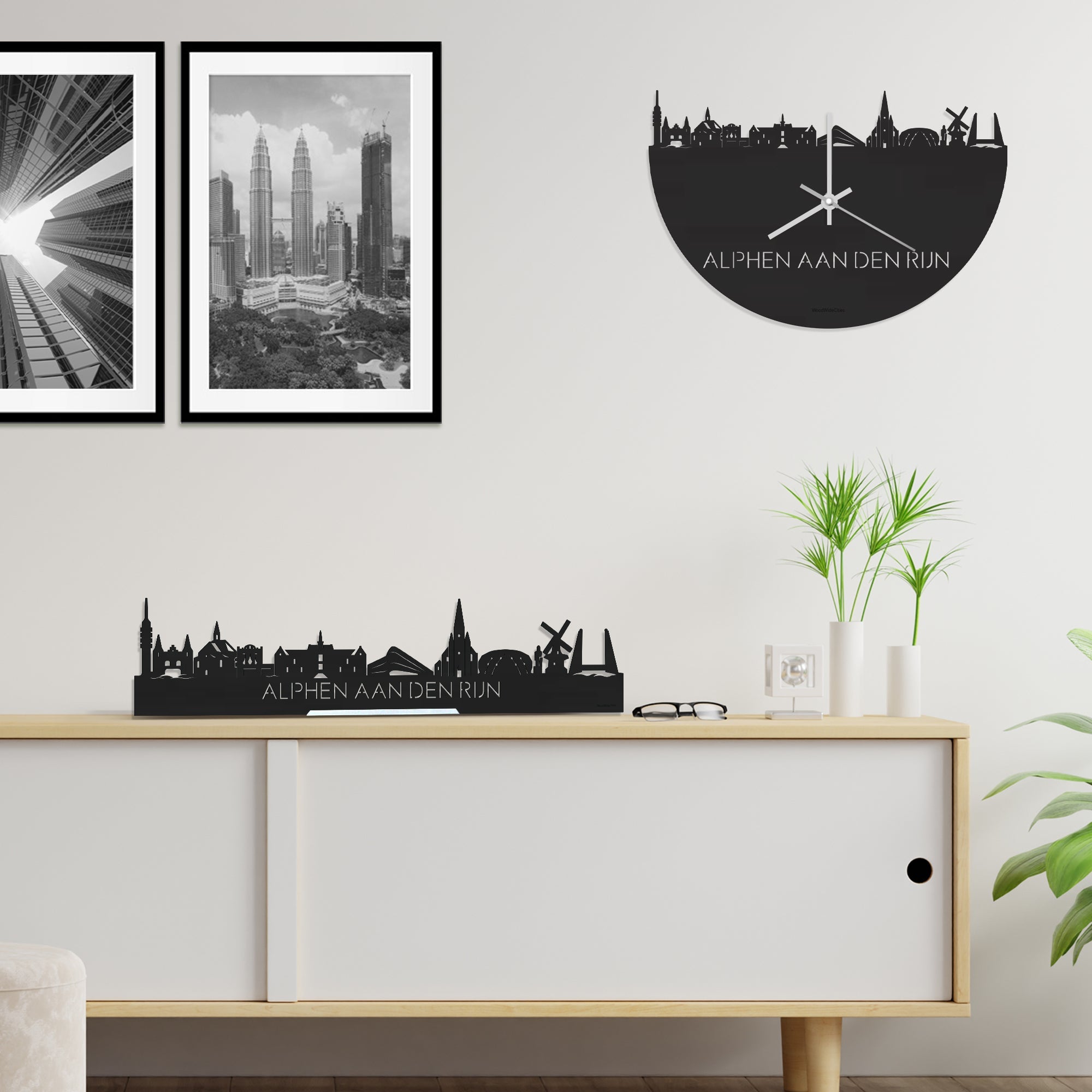 Skyline Klok Alphen aan den Rijn Black Zwart houten cadeau wanddecoratie relatiegeschenk van WoodWideCities