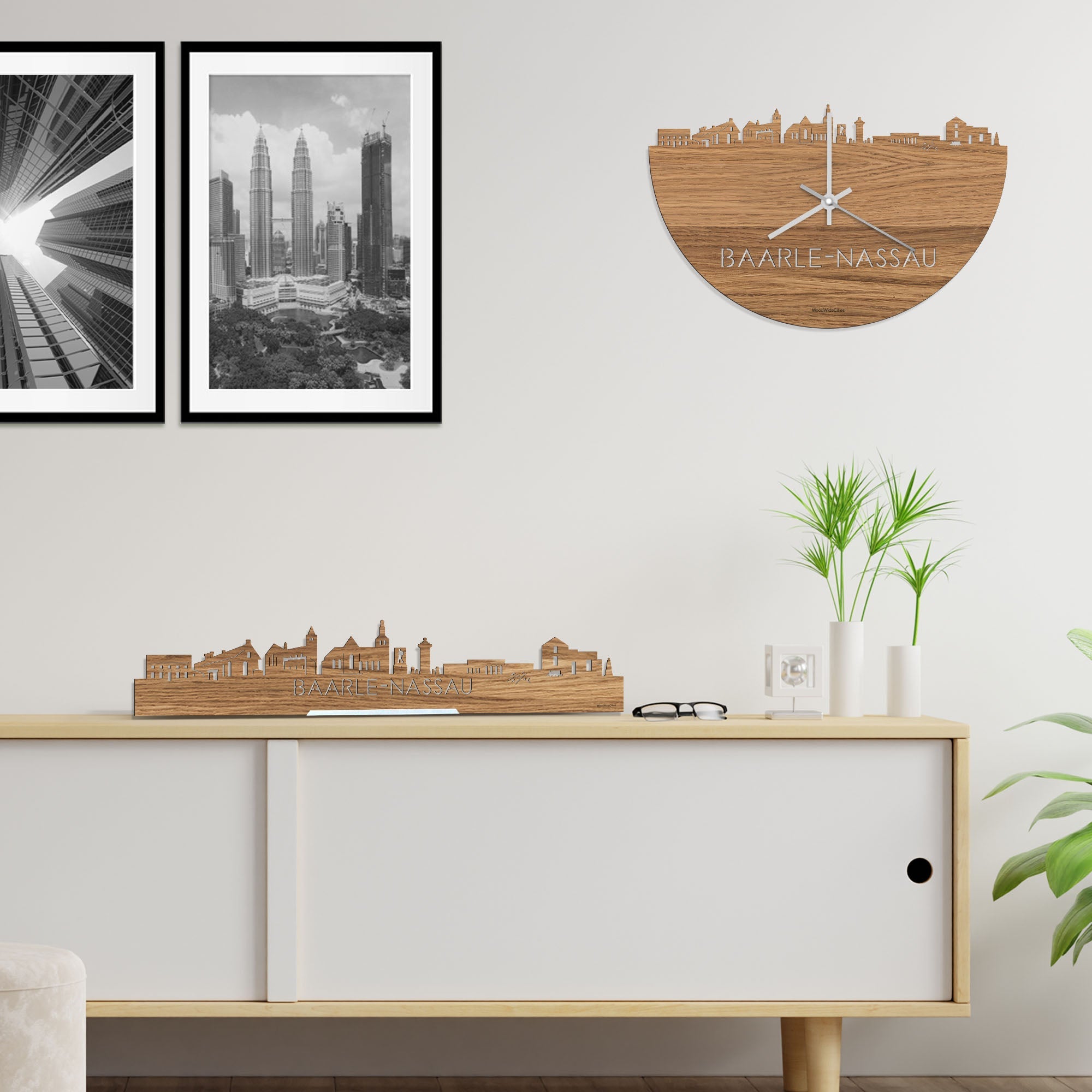 Skyline Klok Baarle-Nassau Eiken houten cadeau decoratie relatiegeschenk van WoodWideCities