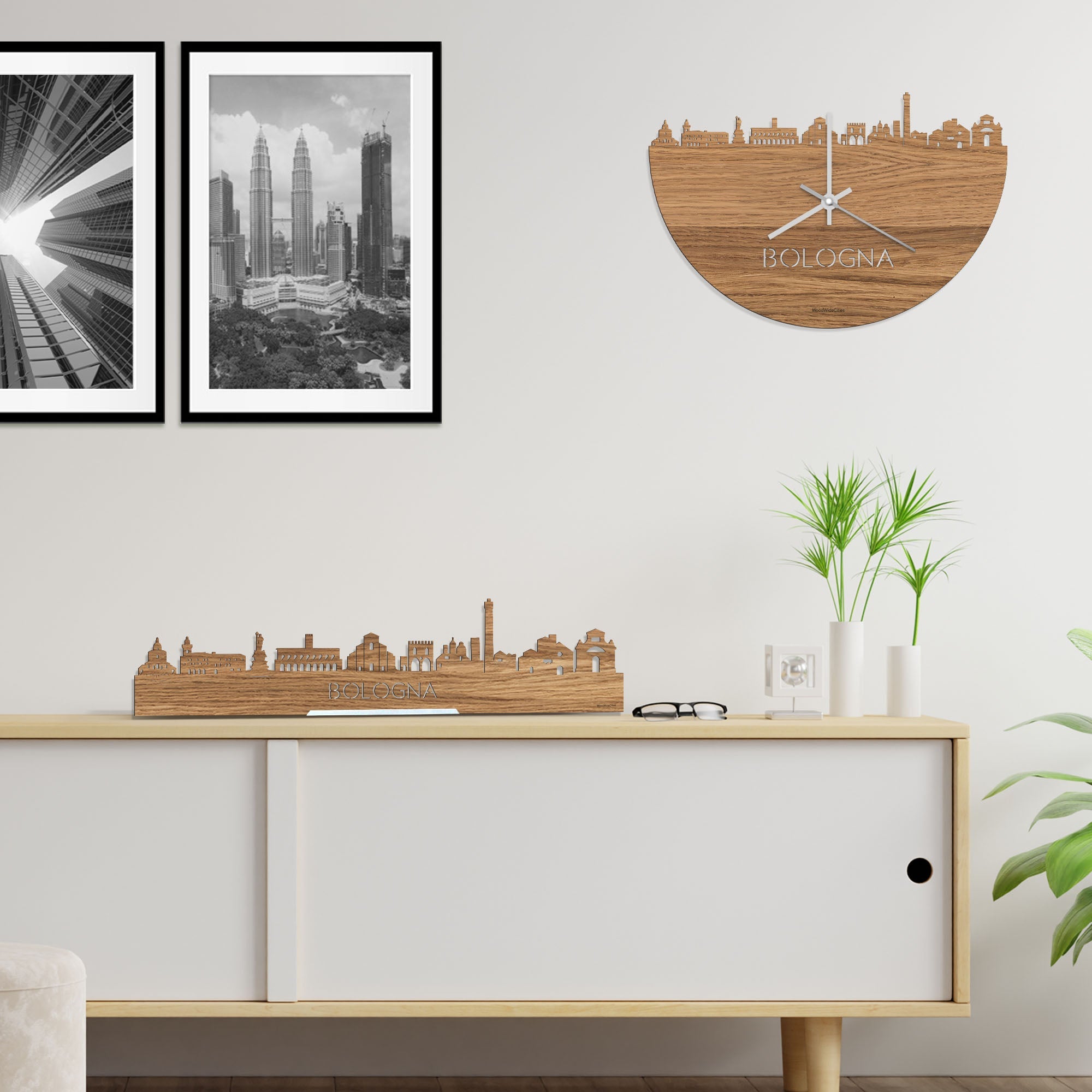 Skyline Klok Bologna Eiken houten cadeau decoratie relatiegeschenk van WoodWideCities