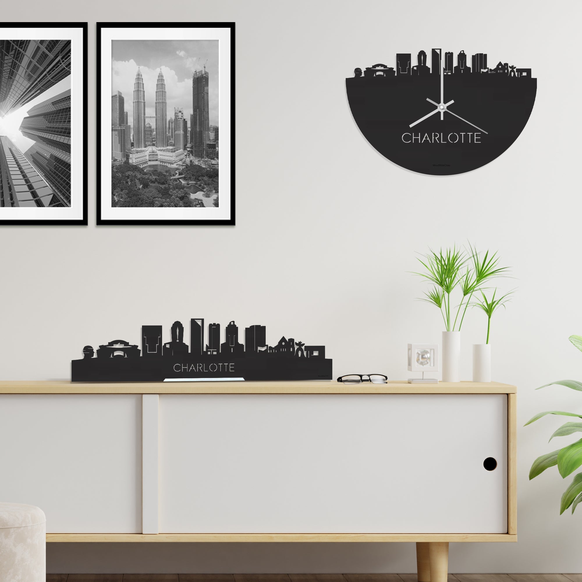 Skyline Klok Charlotte Black Zwart houten cadeau decoratie relatiegeschenk van WoodWideCities