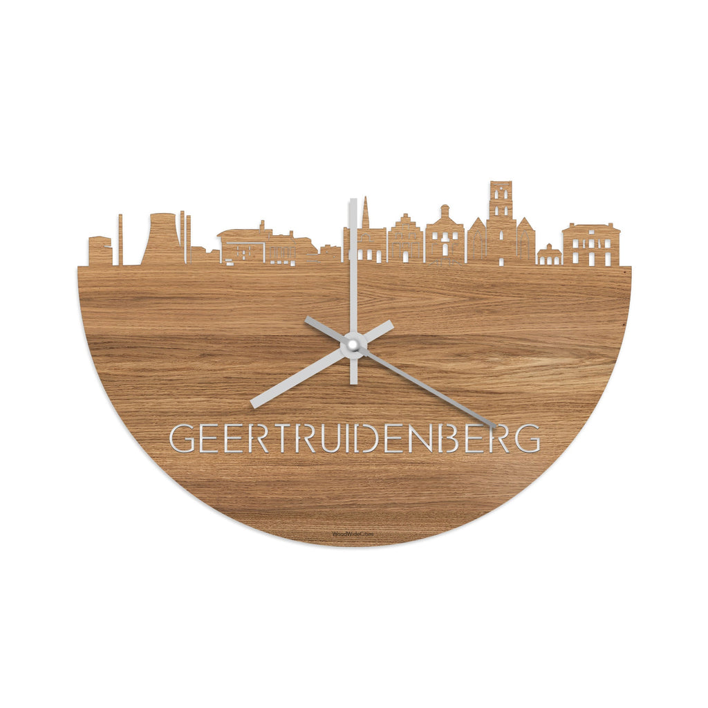 Skyline Klok Geertruidenberg Eiken houten cadeau decoratie relatiegeschenk van WoodWideCities