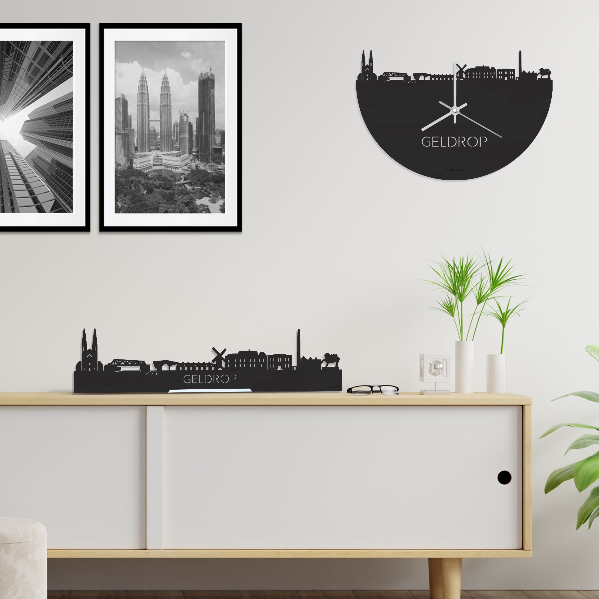 Skyline Klok Geldrop Black Zwart houten cadeau wanddecoratie relatiegeschenk van WoodWideCities