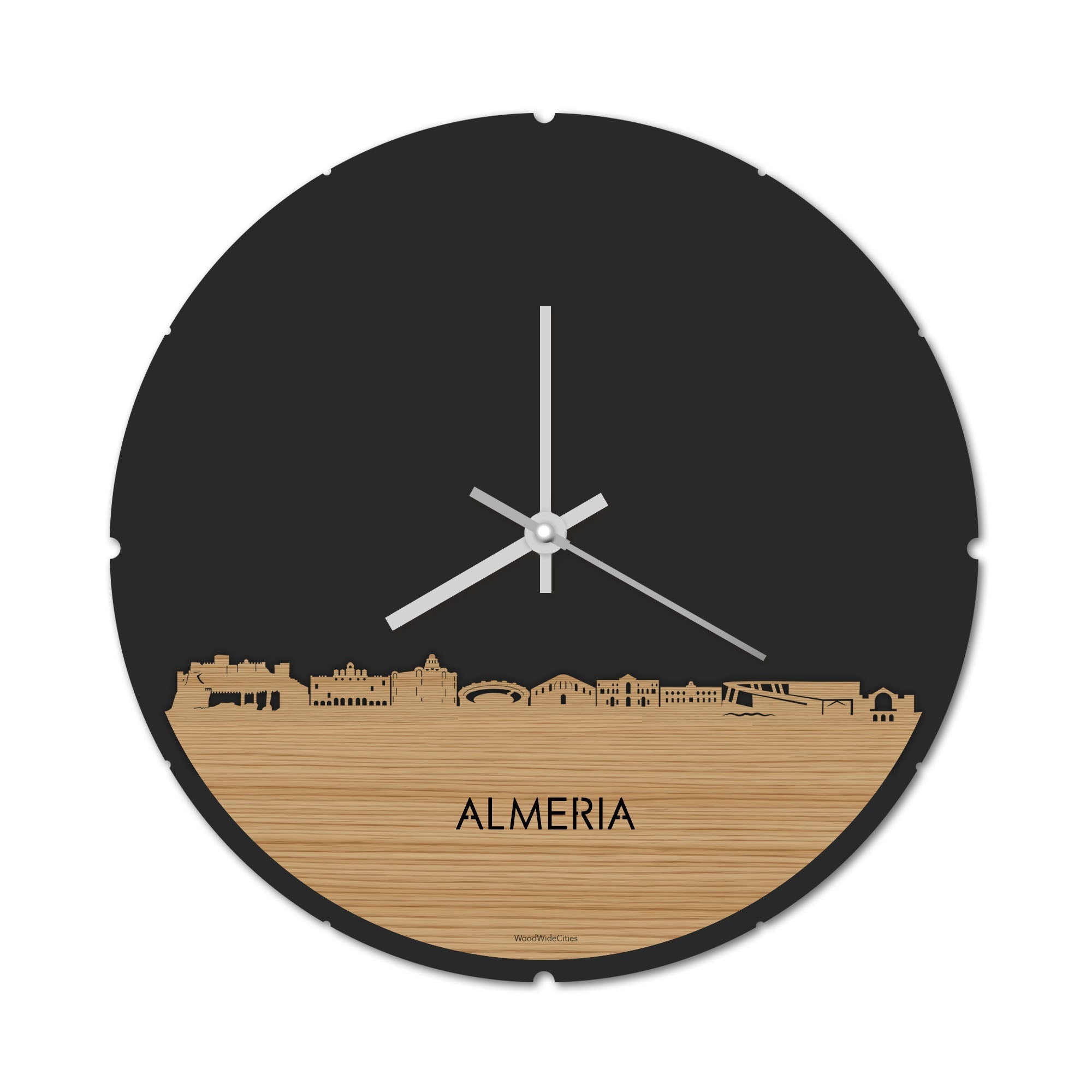 Skyline Klok Rond Almeria Bamboe houten cadeau decoratie relatiegeschenk van WoodWideCities