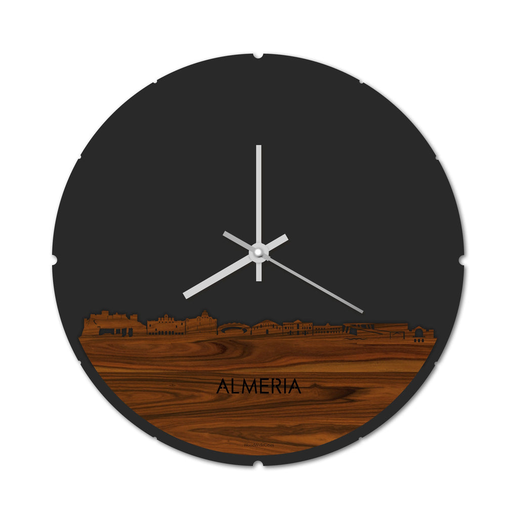 Skyline Klok Rond Almeria Palissander houten cadeau decoratie relatiegeschenk van WoodWideCities