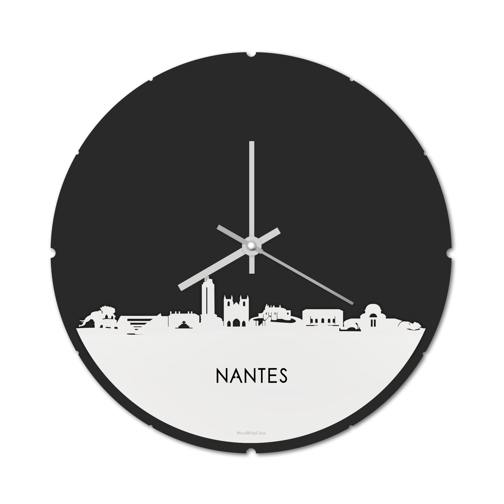 Skyline Klok Rond Nantes Wit glanzend gerecycled kunststof cadeau decoratie relatiegeschenk van WoodWideCities