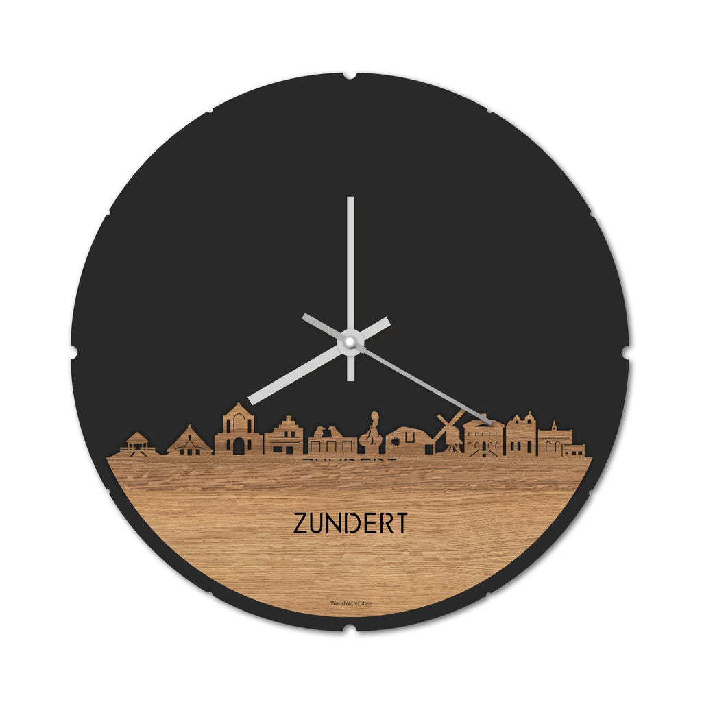 Skyline Klok Zundert Eiken houten cadeau decoratie relatiegeschenk van WoodWideCities