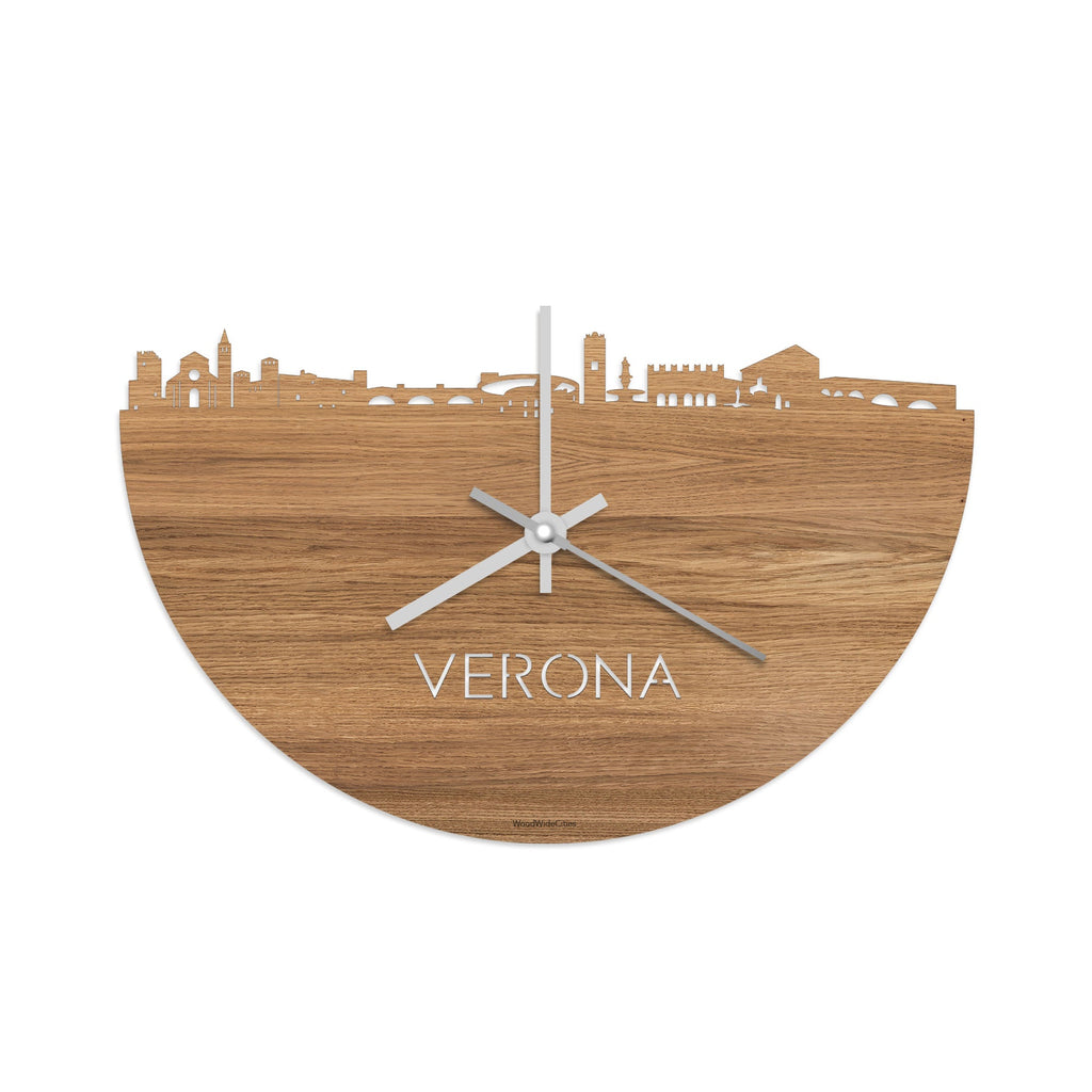 Skyline Klok Verona Eiken houten cadeau decoratie relatiegeschenk van WoodWideCities