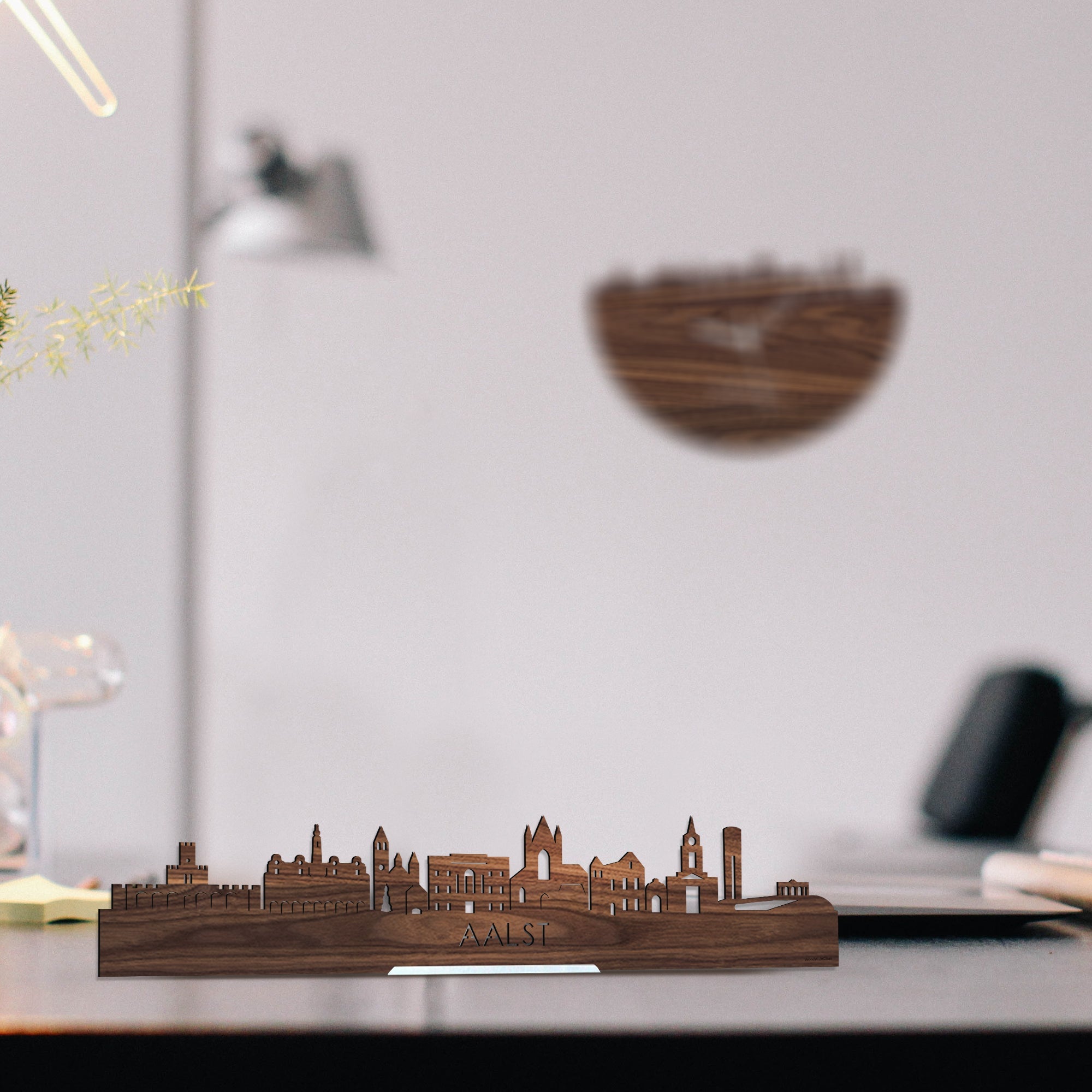 Standing Skyline Aalst Noten houten cadeau decoratie relatiegeschenk van WoodWideCities