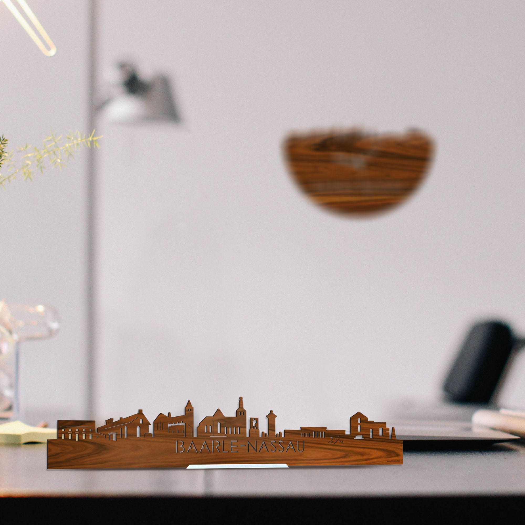 Standing Skyline Baarle-Nassau Palissander houten cadeau decoratie relatiegeschenk van WoodWideCities