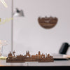 Standing Skyline Barcelona Noten houten cadeau decoratie relatiegeschenk van WoodWideCities