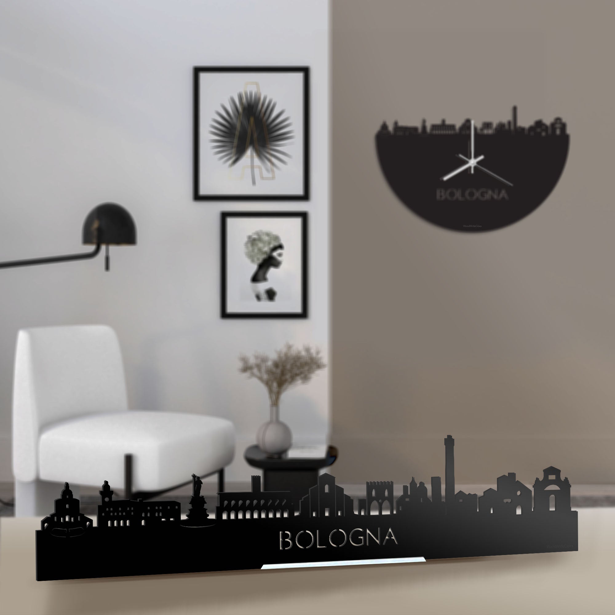 Standing Skyline Bologna Zwart glanzend gerecycled kunststof cadeau decoratie relatiegeschenk van WoodWideCities