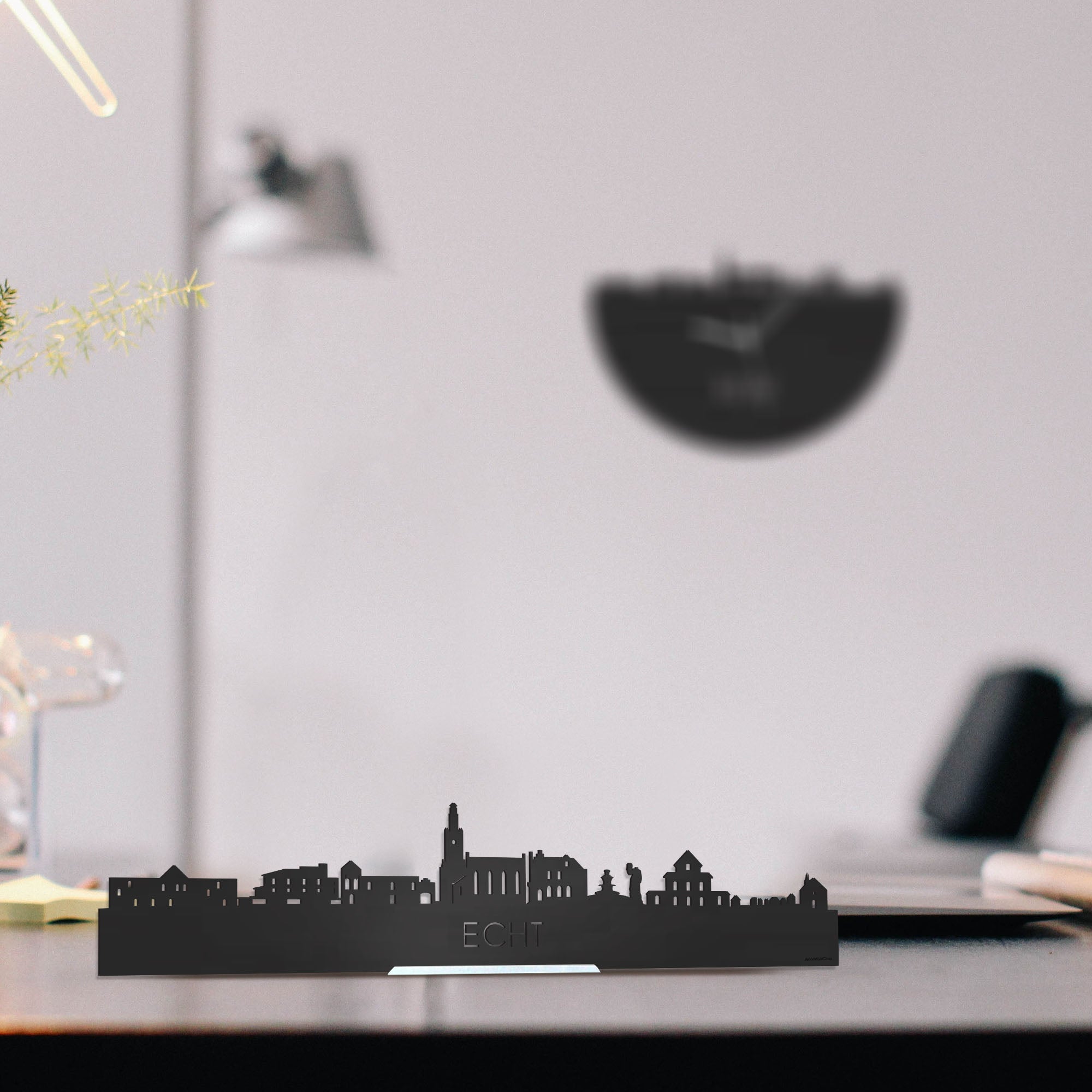 Standing Skyline Echt Zwart houten cadeau decoratie relatiegeschenk van WoodWideCities