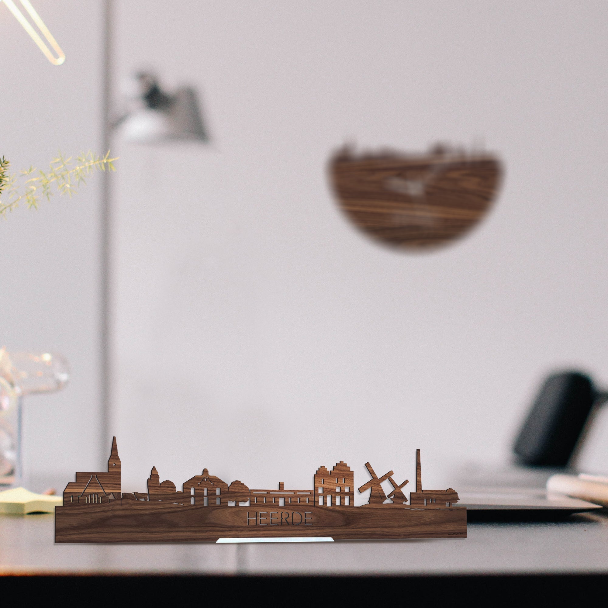 Standing Skyline Heerde Noten houten cadeau decoratie relatiegeschenk van WoodWideCities