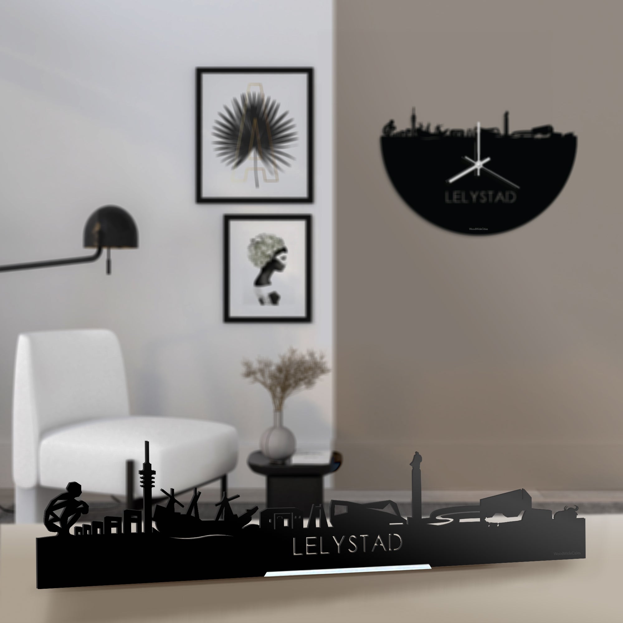 Standing Skyline Lelystad Zwart glanzend gerecycled kunststof cadeau decoratie relatiegeschenk van WoodWideCities