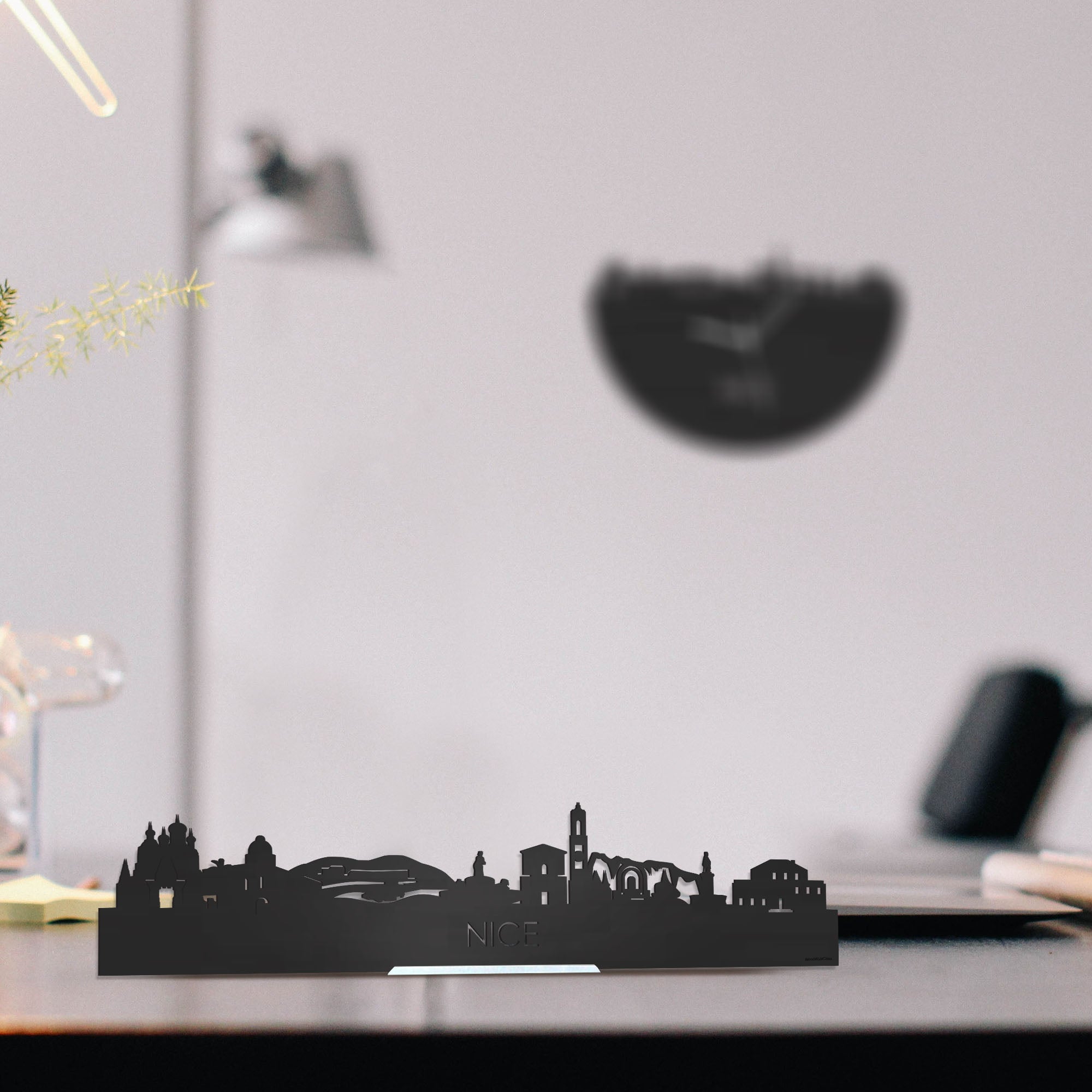 Standing Skyline Nice Zwart houten cadeau decoratie relatiegeschenk van WoodWideCities