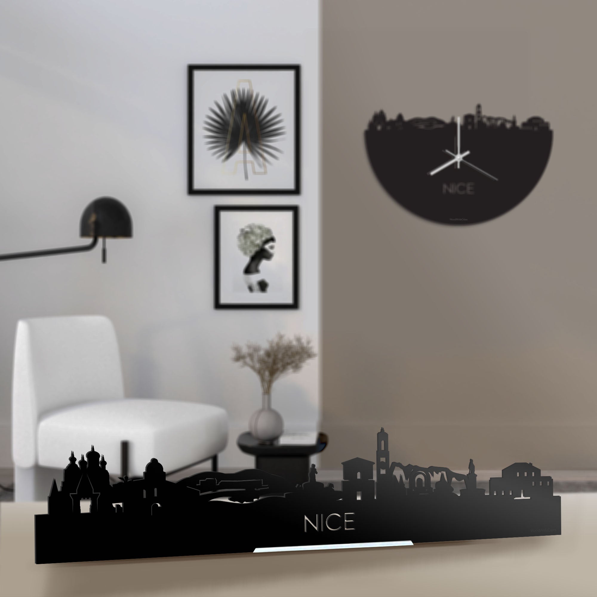 Standing Skyline Nice Zwart glanzend gerecycled kunststof cadeau decoratie relatiegeschenk van WoodWideCities